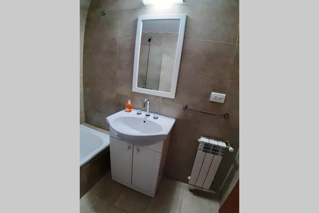 Departamento En El Centro De Bariloche Tb Apartman Kültér fotó