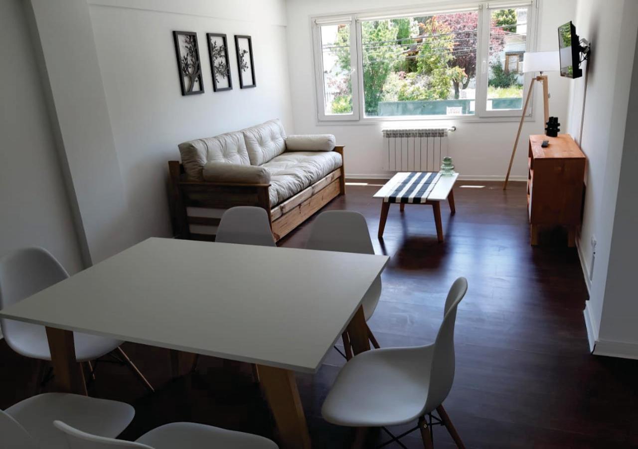 Departamento En El Centro De Bariloche Tb Apartman Kültér fotó